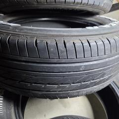 215/65r16 グッドイヤー ホワイトレターの画像