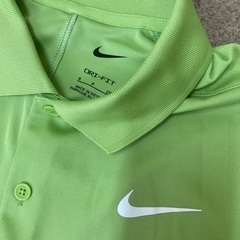 NIKE🔴ポロシャツmサイズの画像
