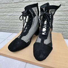 ❺ブーツ他色々