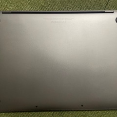 【美品】受取7/30午前受取限定 MacBook Pro 2017 13インチ（充電器付き）の画像