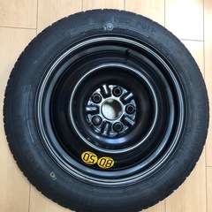 スペアタイヤの画像
