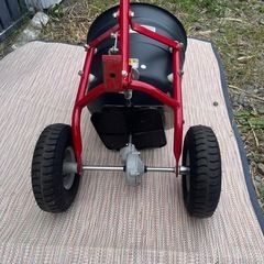 バロネス 焼砂・肥料手押し式散布機 MS25A スプレッダー　の画像