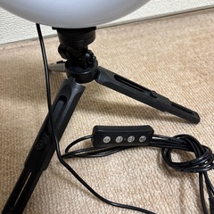 LEDリングライト　自撮り棒　スマホ三脚の画像