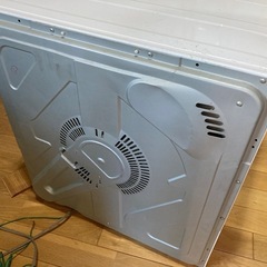 【お値下げいたしました‼️】DE-N55FX 除湿型電気衣類乾燥機　HITACHI 2007年製　& 置き台の画像