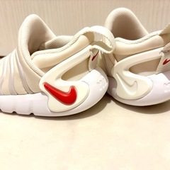 【7/31まで】新品NIKEベビーシューズ9cmの画像