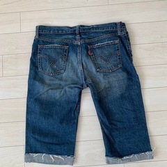 【再々値下】バラ売り可能
★LEVI'S/リーバイス デニムハーフパンツ 2着セット W30メンズ M相当/501/505の画像