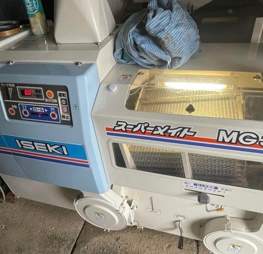 販売は今日まで 籾摺り機 籾摺機 オートロール 3インチ 3相 200V 配達可能(説明欄)