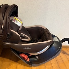 中古　チャイルドシート ネルーム の画像
