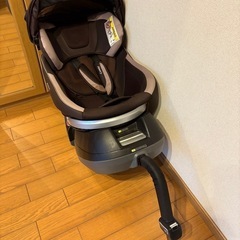 中古　チャイルドシート ネルーム の画像
