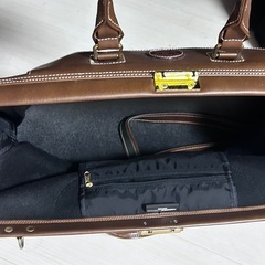旅行用カバン/ボストンバッグの画像