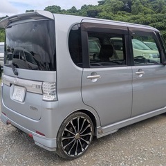 タントカスタム Xリミテッドの画像