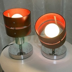 美品❣️木目調照明ランプ2つ　向きが変えられます(^^)の画像