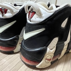 【期間限定:値下げ品】中古品  NIKE  スニーカー ※汚れ黄ばみ有の画像