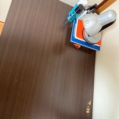 机の画像