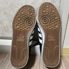 【期間限定:値下げ品】中古品  adidas スニーカー  の画像