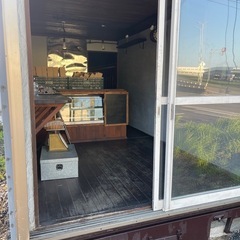 40ftコンテナ　保冷車　改装済　お店　三重県の画像