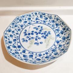 お皿8点セットの画像