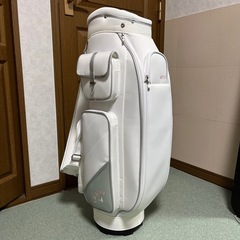 【お値下げ中】新品 キャロウェイ REVA('24)  キャディバッグの画像