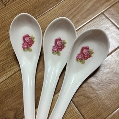 花柄薔薇柄スプーン (大)(小)の画像