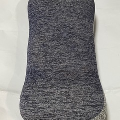【超美品】グラシエ 低反発クッション 腰痛対策 姿勢サポート