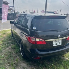 日産ハイウェイスターラフェスタ　の画像