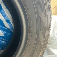 【最終値下げ】ハイエース用スタッドレスタイヤ 195/80R15 used4本セット｜守口市引取限定！ の画像