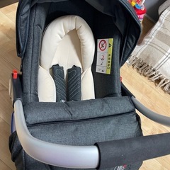 チャイルドシート　新生児〜1歳頃までの画像