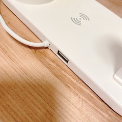 4in1モバイル用充電器の画像
