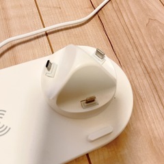 4in1モバイル用充電器の画像
