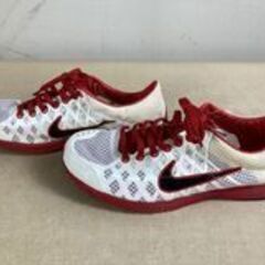 未使用　ナイキ　3点まとめ　レディース用　Ｍサイズ　スポーツウエア　タグ付き　NIKE　シューズおまけ付の画像