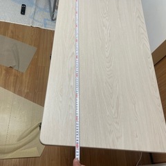 昇降式テーブルの画像
