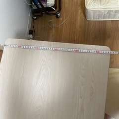 昇降式テーブルの画像