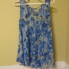 美品　stola. 花柄　ノースリーブ