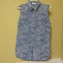 美品　エキプモンフェム　花柄　ノースリーブ