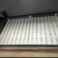 マットレスとセミダブルベッドの画像