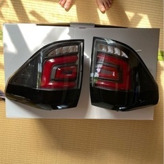 美品　アルファード20/ベルファイヤ　テールランプ左右　シーケンシャルの画像