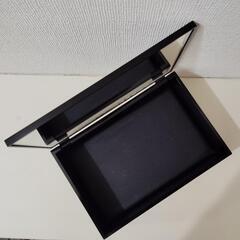 ①顧客限定   シャネル  ミラー付きボックスケースの画像