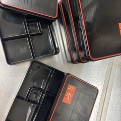 弁当箱、汁入れの画像