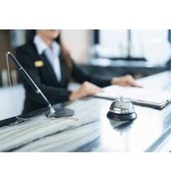 ホテルフロント&清掃スタッフ【応募希望の方はお電話にて面談予約をお願い致します！】の画像