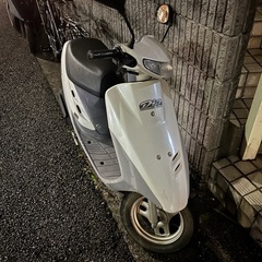 通勤快速 スズキ アドレス110 白 ちょいカスタム すり抜け番長