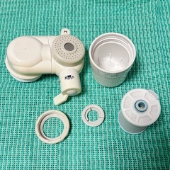 浄水器　水の調べ　リ・ファイン　水道にそのまま取り付けタイプの画像