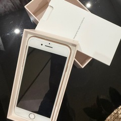 Apple iPhone 8 SIMフリーの画像