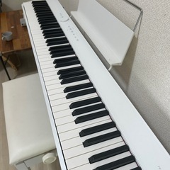 電子ピアノの画像