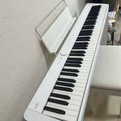 電子ピアノの画像