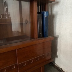 食器棚、サイドボードの画像