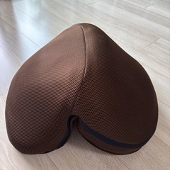ながら骨盤チェアS mart 家庭用運動器具の画像