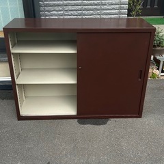 イナバ　物置　倉庫の画像