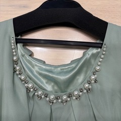 axes femmeパーティドレスの画像