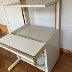 パソコンラック