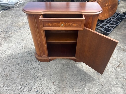 イタリア象嵌家具